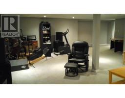 19 Hawthorn Avenue thumbnail 45