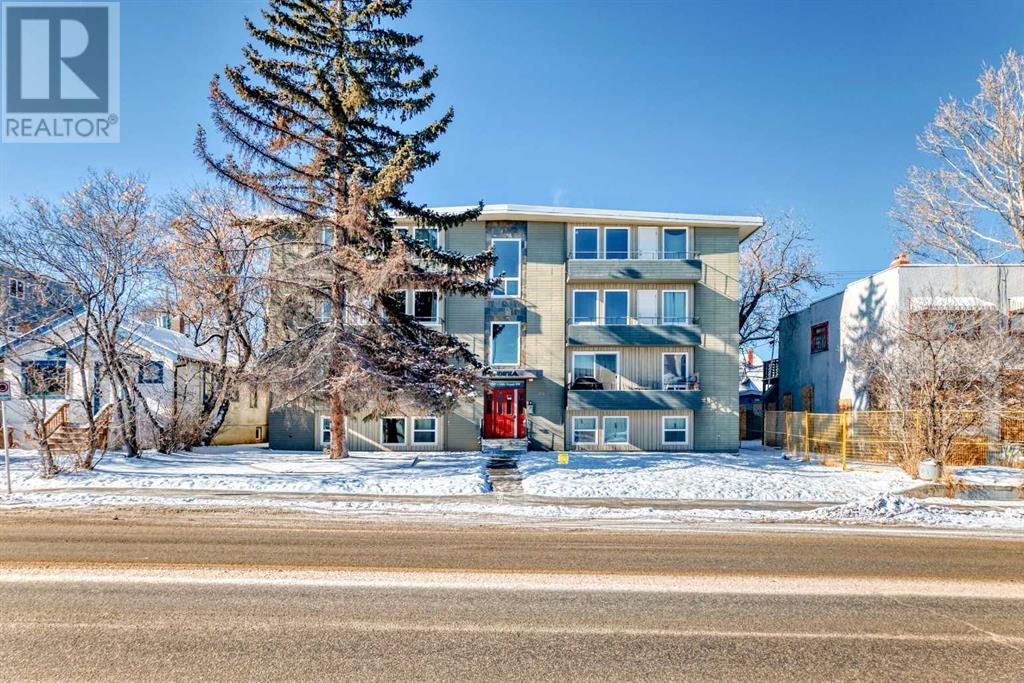 Single Family House for Sale in    Street SW Bankview Calgary 