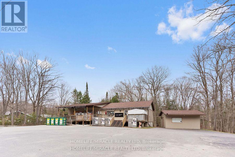 Photo 27 of 39 Sandy Plains Road N, Seguin ON