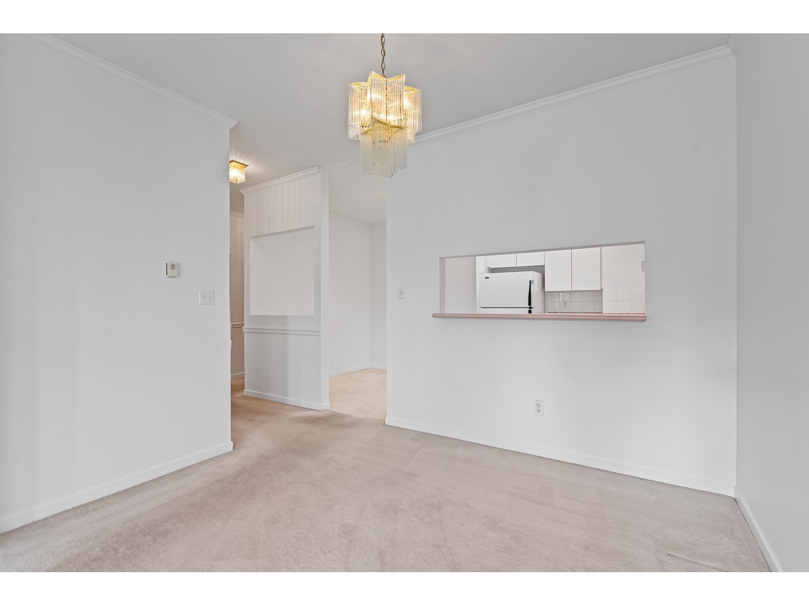 311 1533 BEST STREET, White Rock