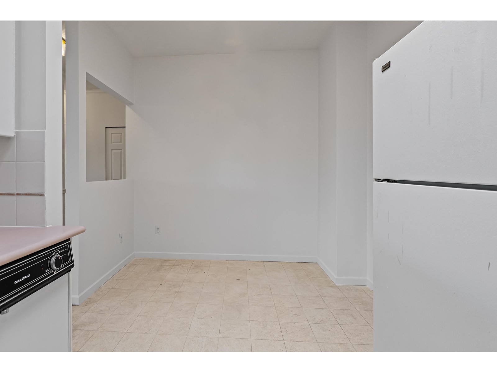 311 1533 BEST STREET, White Rock real estate listing R2966386