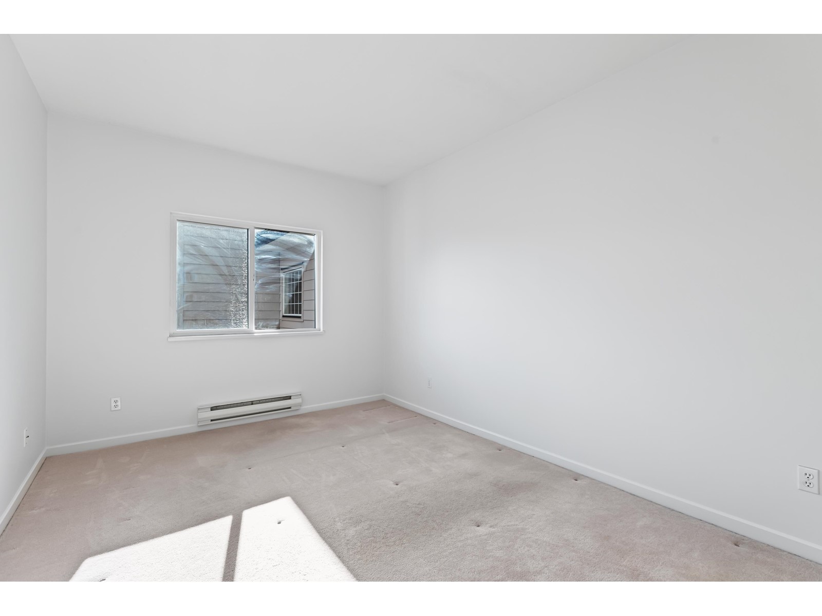 311 1533 BEST STREET, White Rock real estate listing R2966386
