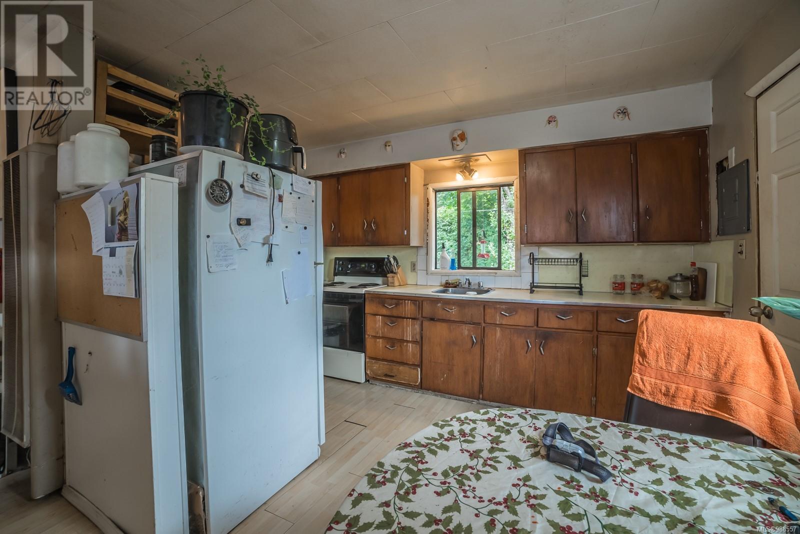 1226 Lawlor Rd, Nanaimo real estate listing 988557