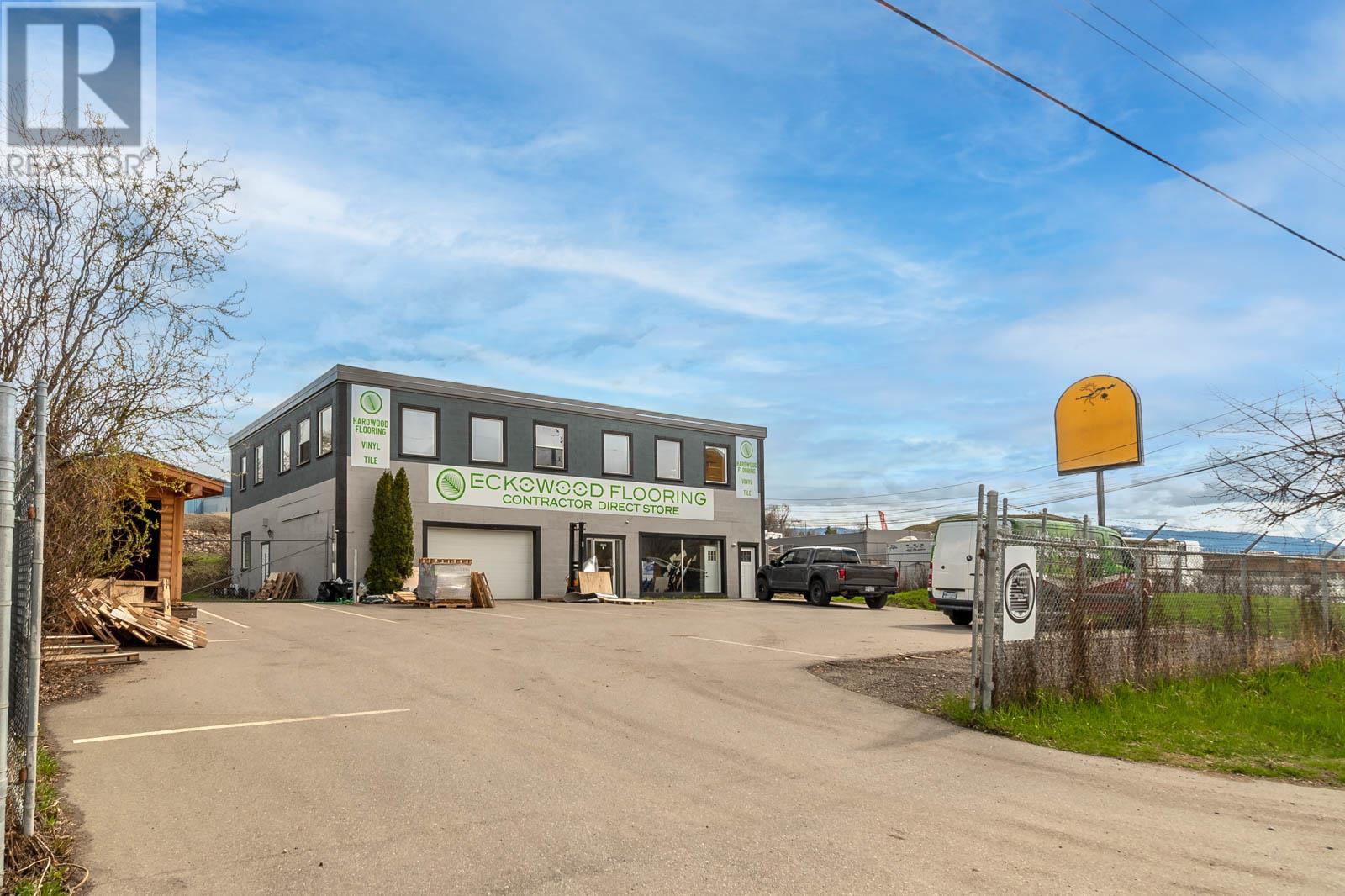  6245 97 Highway, Vernon