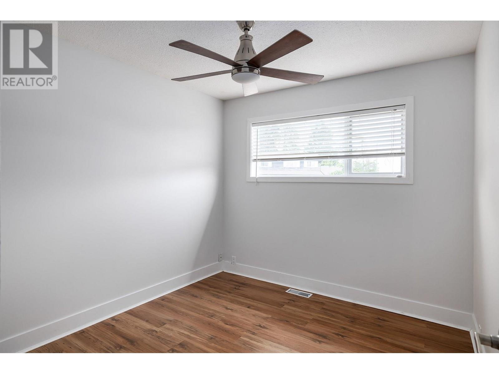  2571 Pineridge Place, West Kelowna