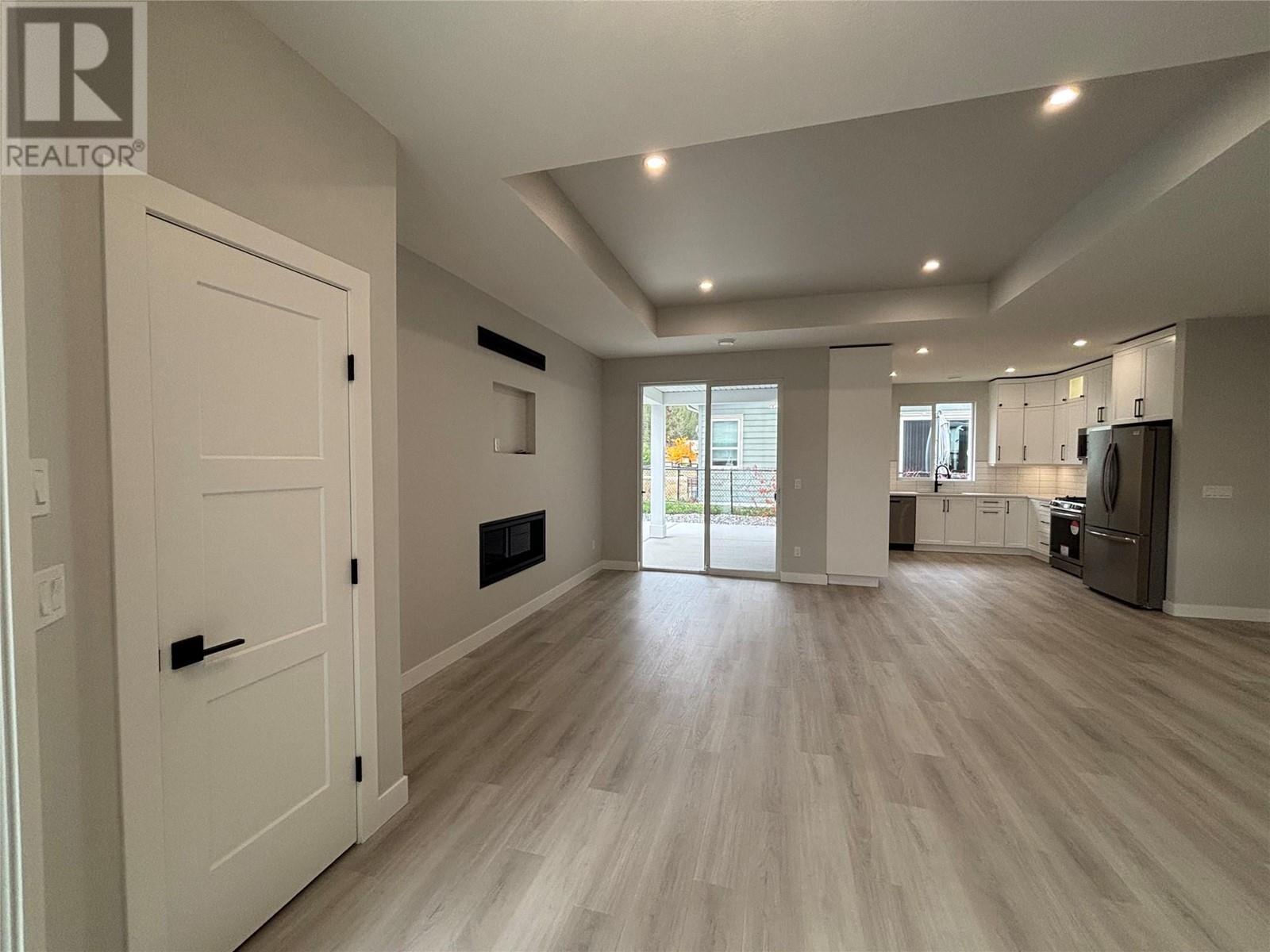  574 Meadowlark Avenue, Vernon