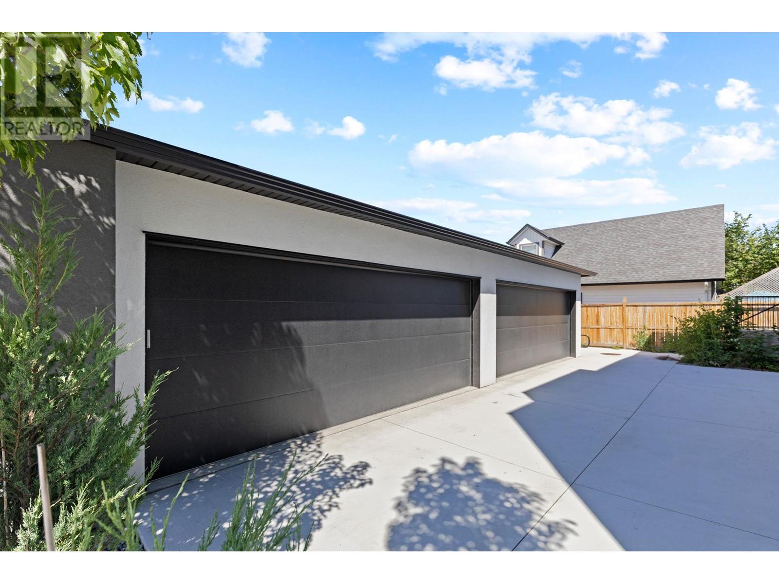 Photo 21 of 2825 Richter Street Unit 3, Kelowna BC