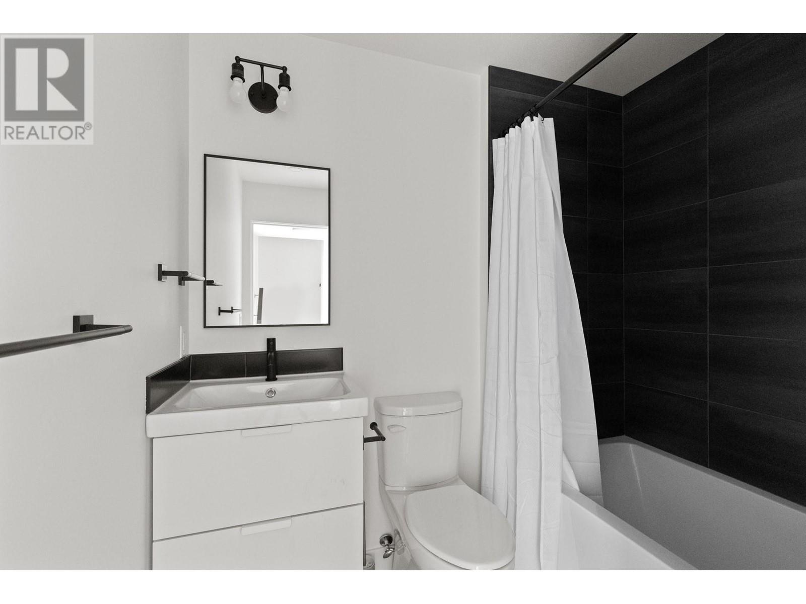 Photo 20 of 2825 Richter Street Unit 3, Kelowna BC