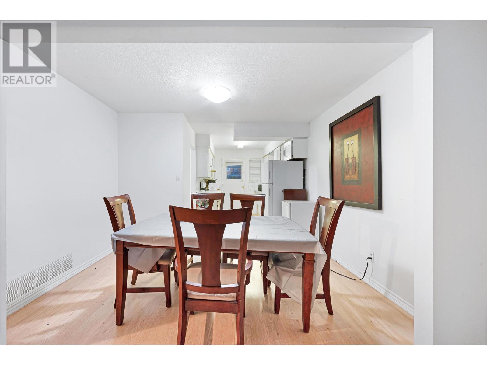 1733 HIE AVENUE, Coquitlam