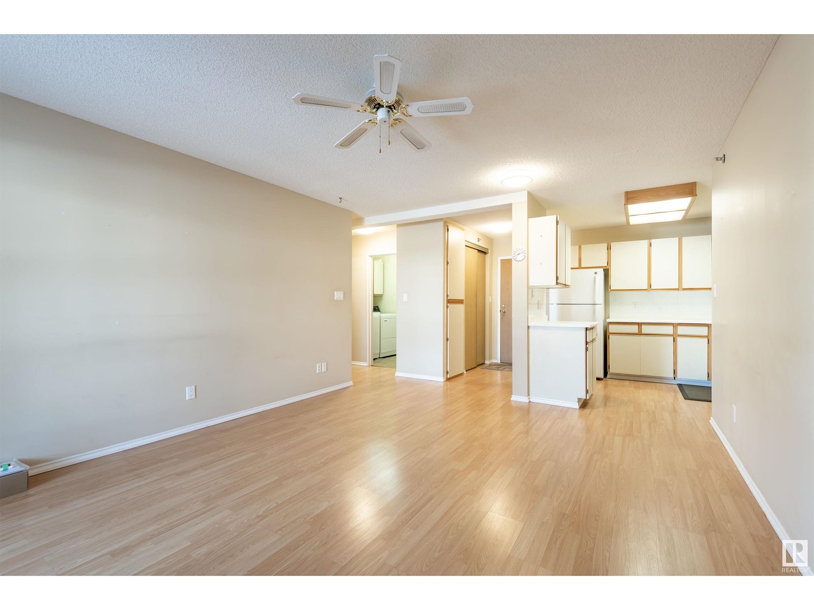 #106 4812 51 AV, Stony Plain