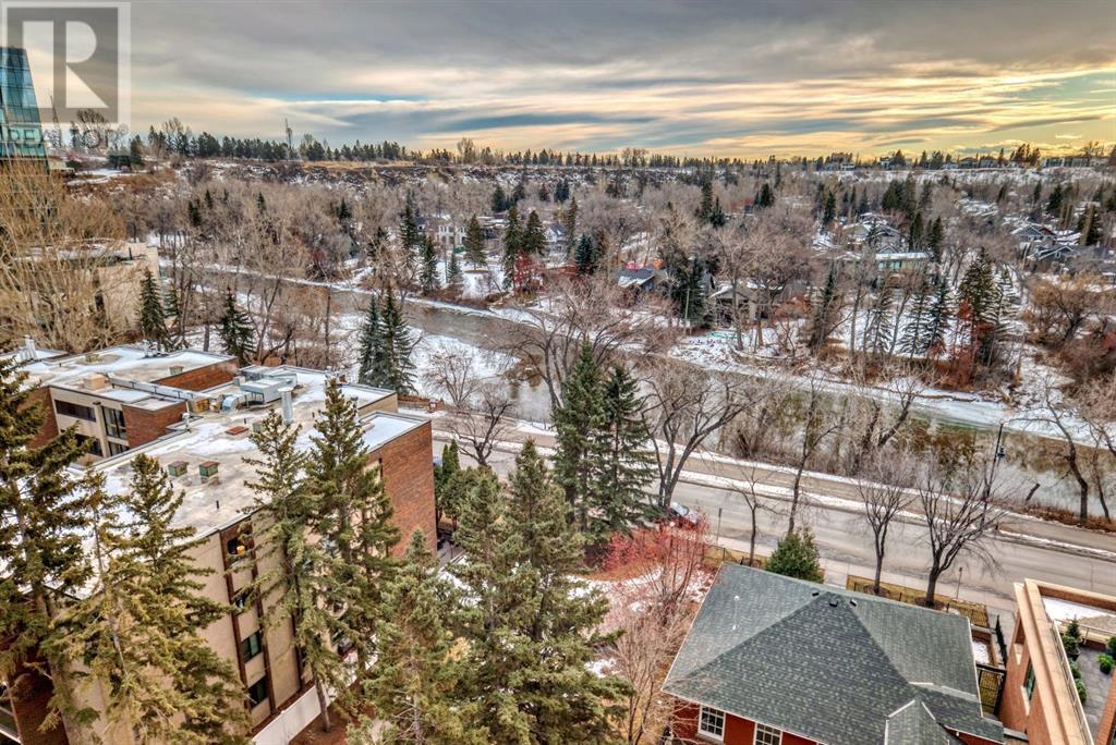 Single Family House High rise for Sale in    Avenue SW Mission Calgary 