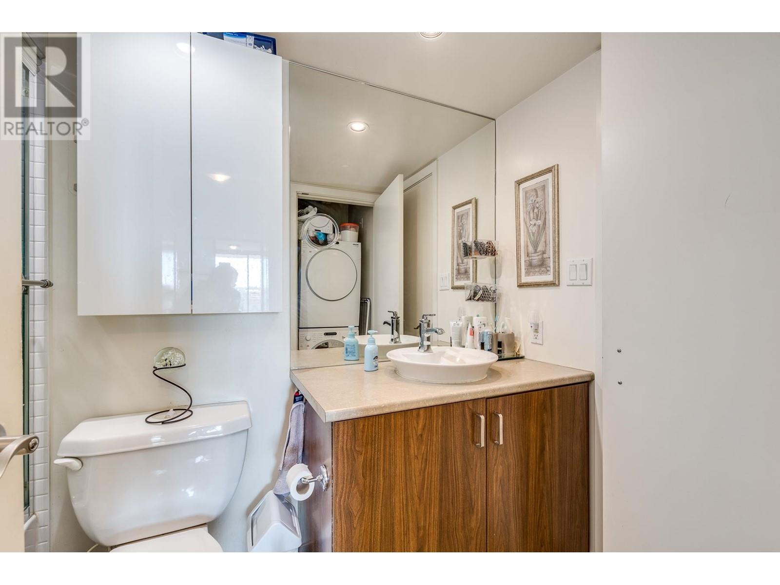 810 175 W 1ST STREET, North Vancouver real estate listing R2968965