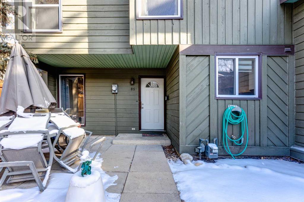 Single Family House for Sale in   Grier Avenue NE Greenview Calgary 