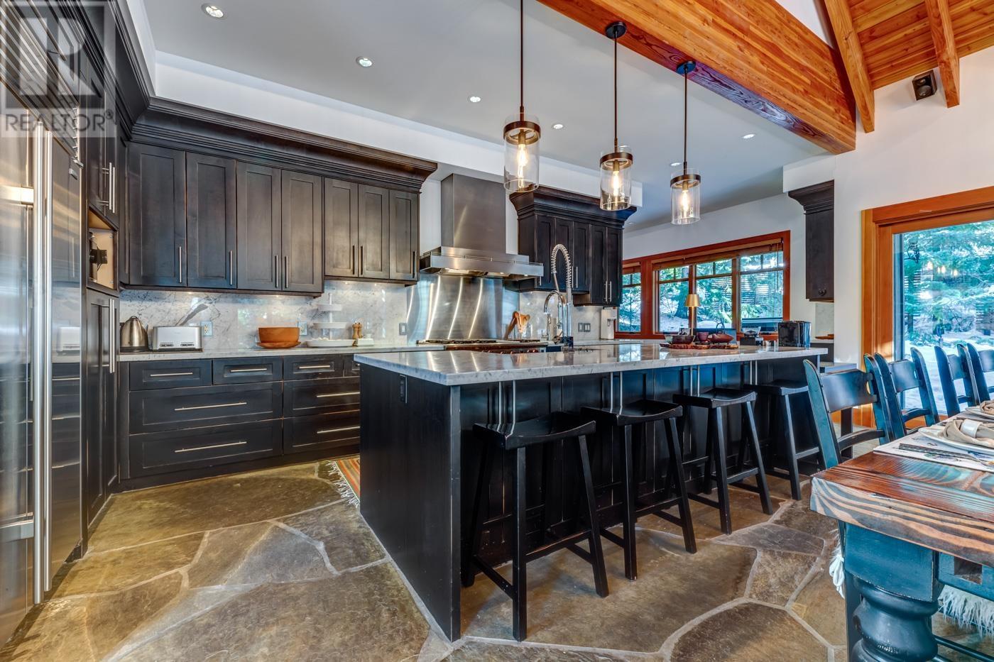 3205 ARCHIBALD WAY, Whistler real estate listing R2969124