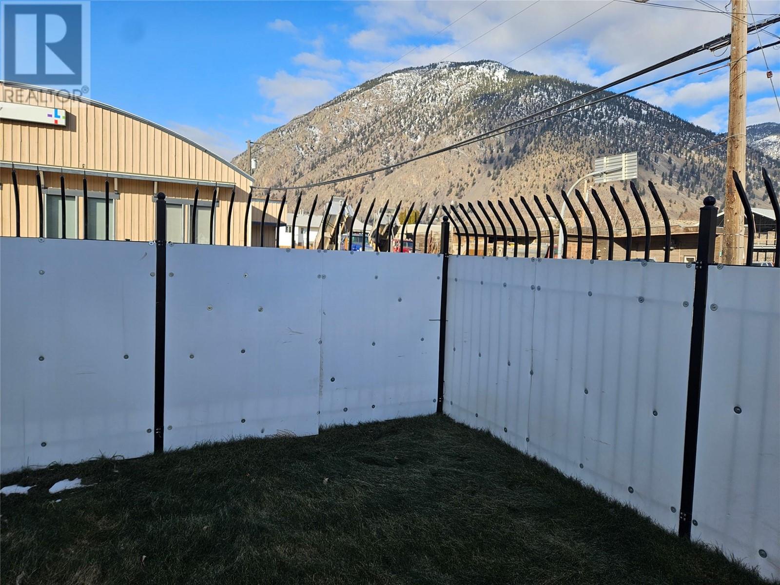  702 7th Avenue, Keremeos
