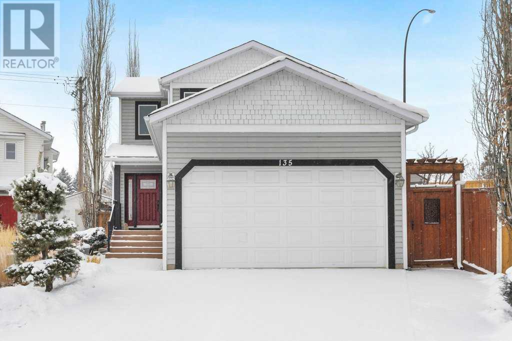 135 Scenic Cove Bay NW, Calgary, Alberta