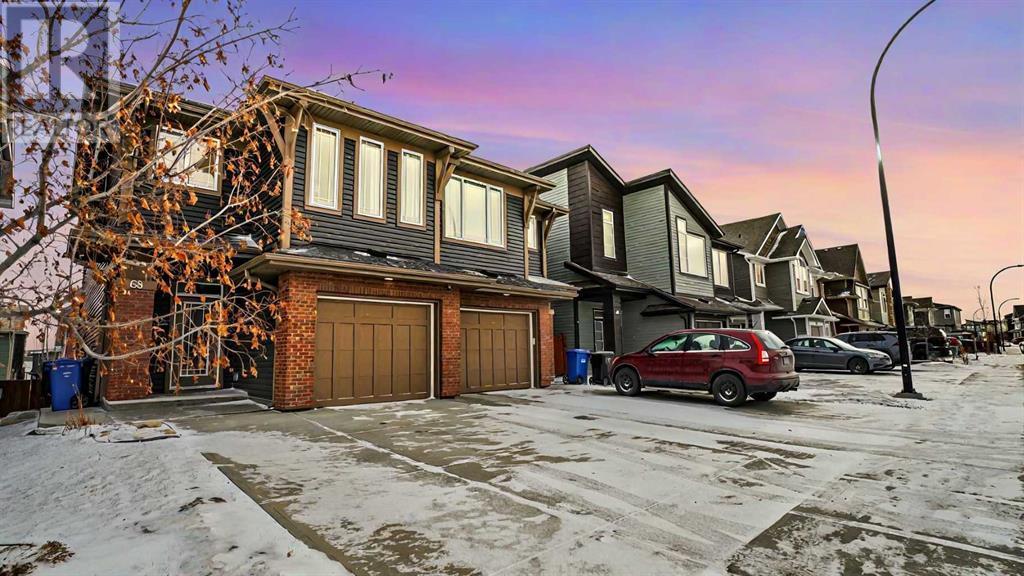 Single Family House for Sale in  Sage Bluff Road NW Sage Hill Calgary 