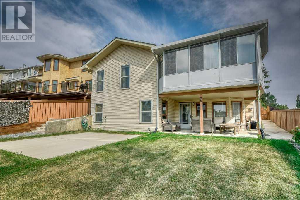 Single Family House Bungalow for Sale in  Hawkdale Circle NW Hawkwood Calgary 