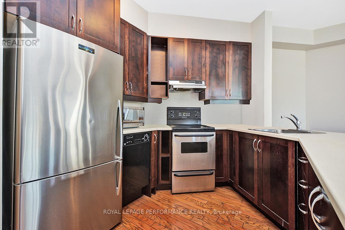 Photo 13 of B 204 124 Guigues Avenue, Ottawa ON