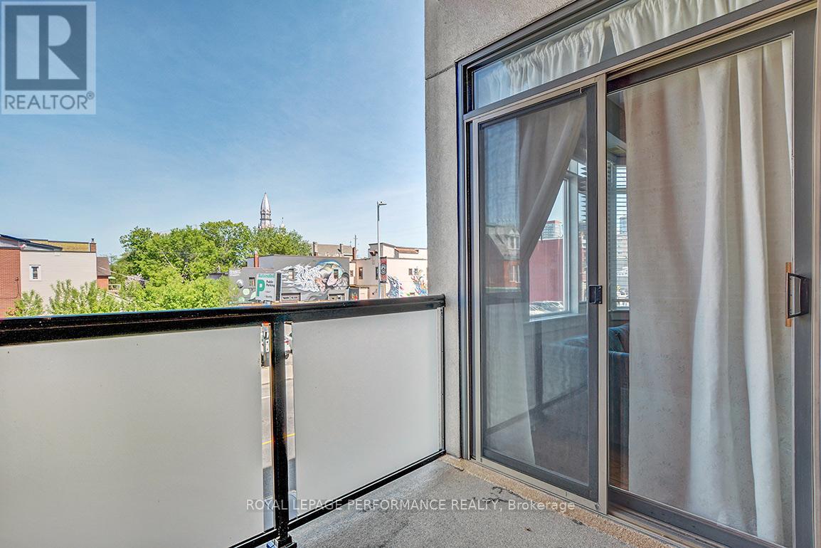 Photo 21 of B 204 124 Guigues Avenue, Ottawa ON