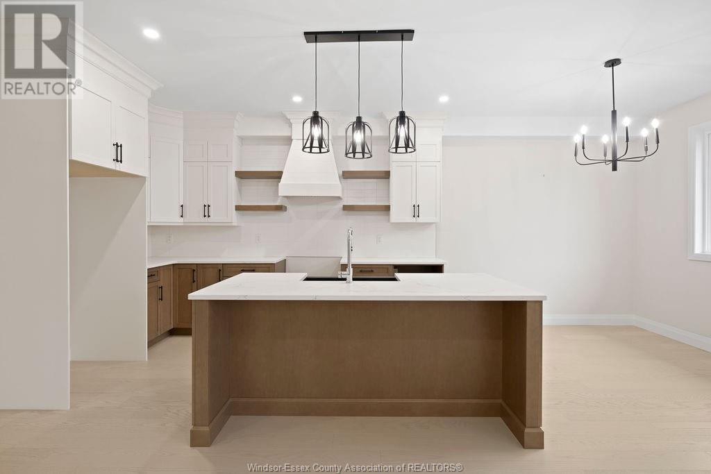 Photo 10 of 58 Callams Bay Crescent, Amherstburg ON