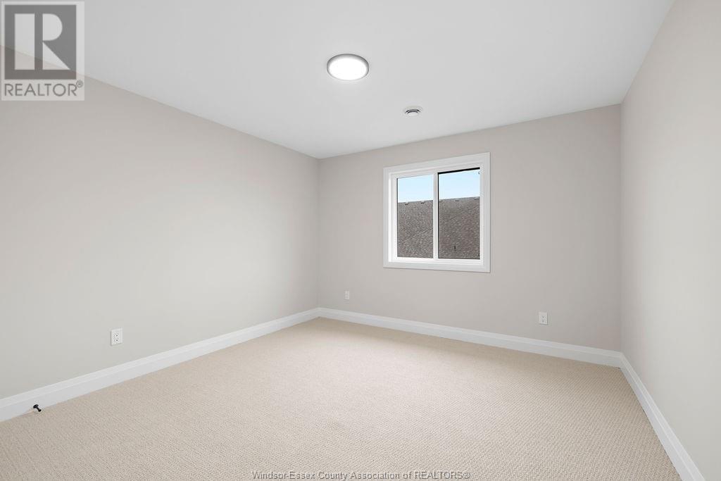 Photo 20 of 58 Callams Bay Crescent, Amherstburg ON