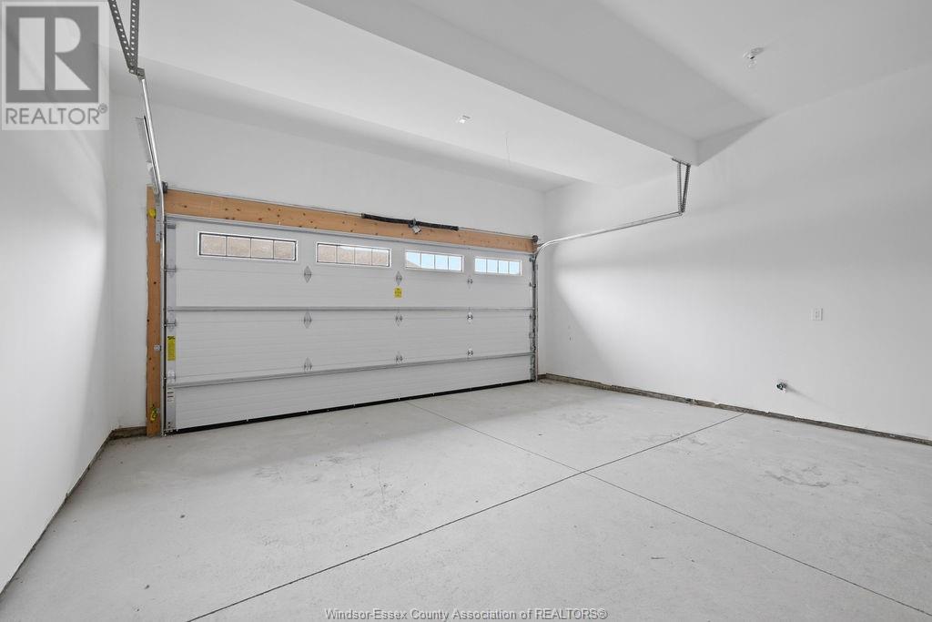 Photo 29 of 58 Callams Bay Crescent, Amherstburg ON