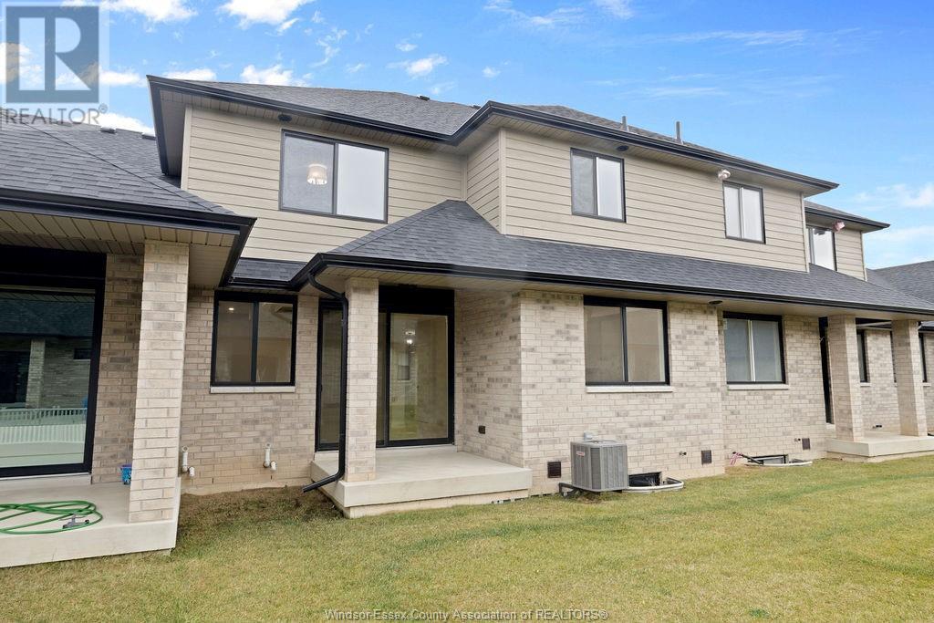 Photo 33 of 58 Callams Bay Crescent, Amherstburg ON