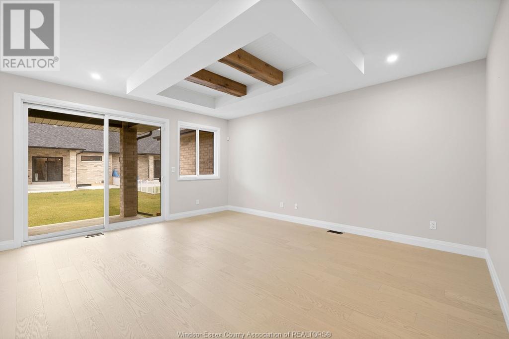 Photo 7 of 58 Callams Bay Crescent, Amherstburg ON