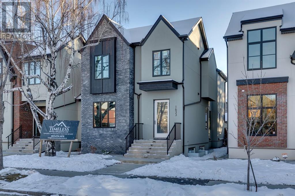 Single Family House for Sale in  Bowness Road NW Hillhurst Calgary 