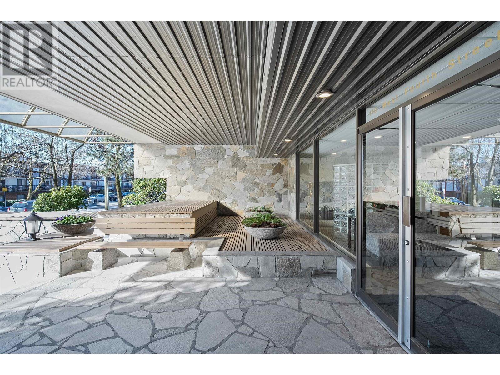 201 110 W 4TH STREET, North Vancouver real estate listing R2968855