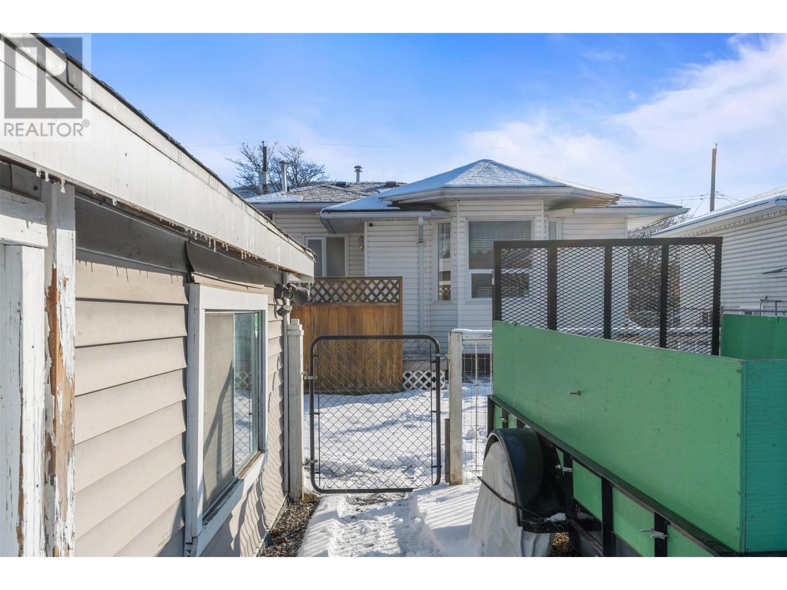  3302 16 Street, Vernon
