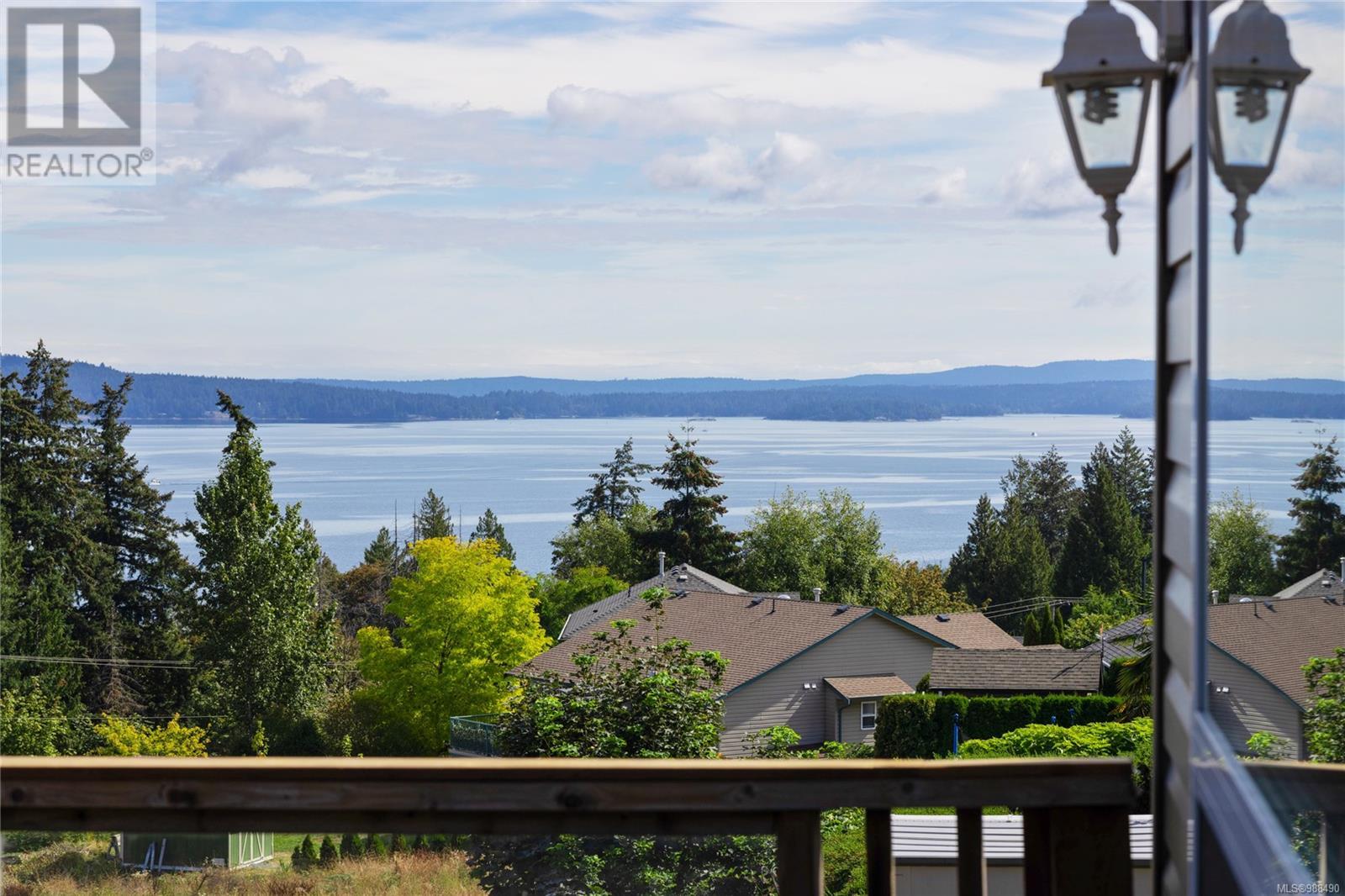 503 Louise Rd, Ladysmith