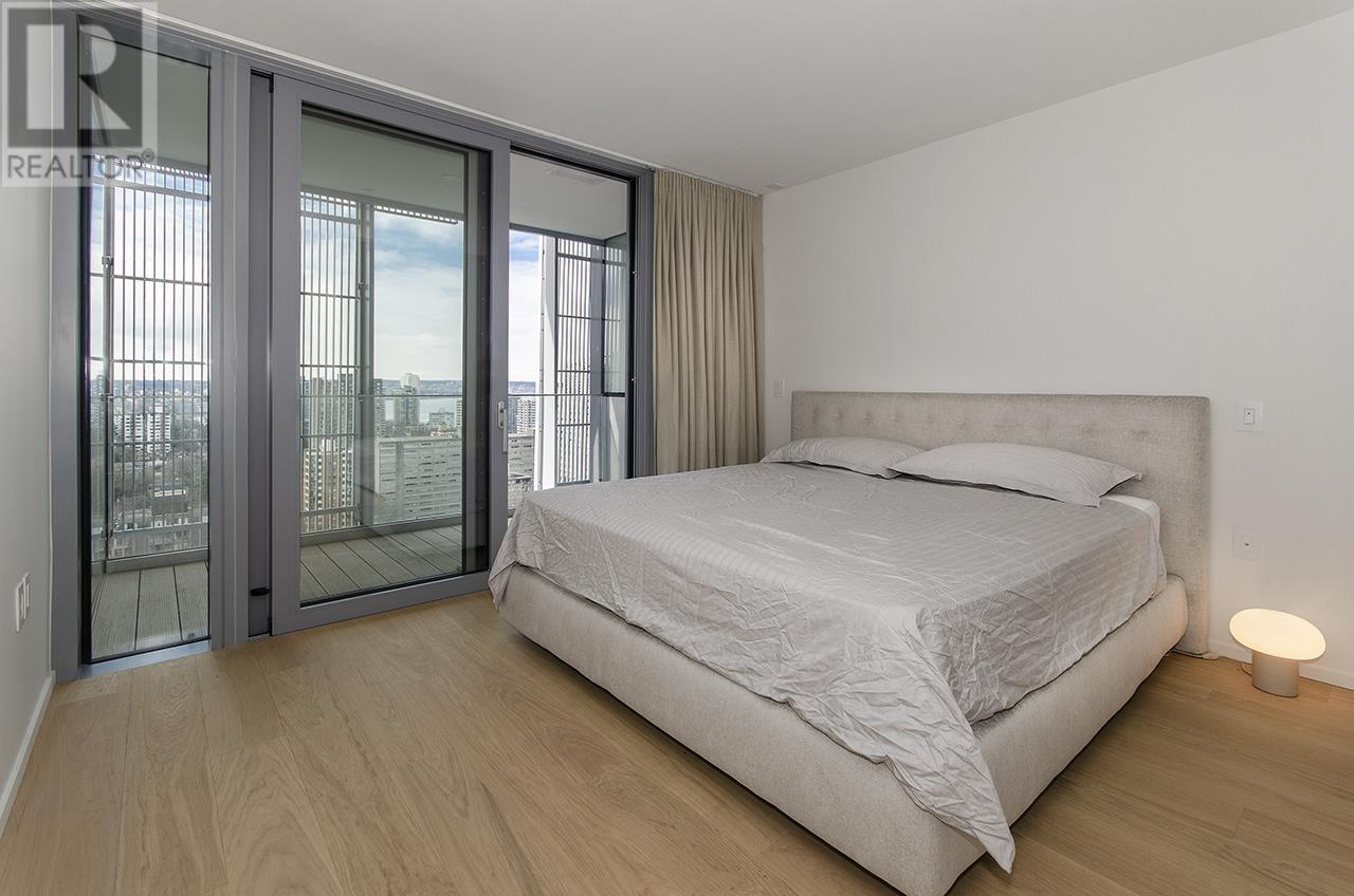 2205 1568 ALBERNI STREET, Vancouver
