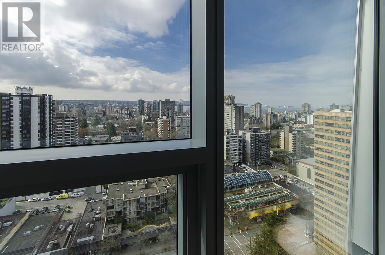 2205 1568 ALBERNI STREET, Vancouver