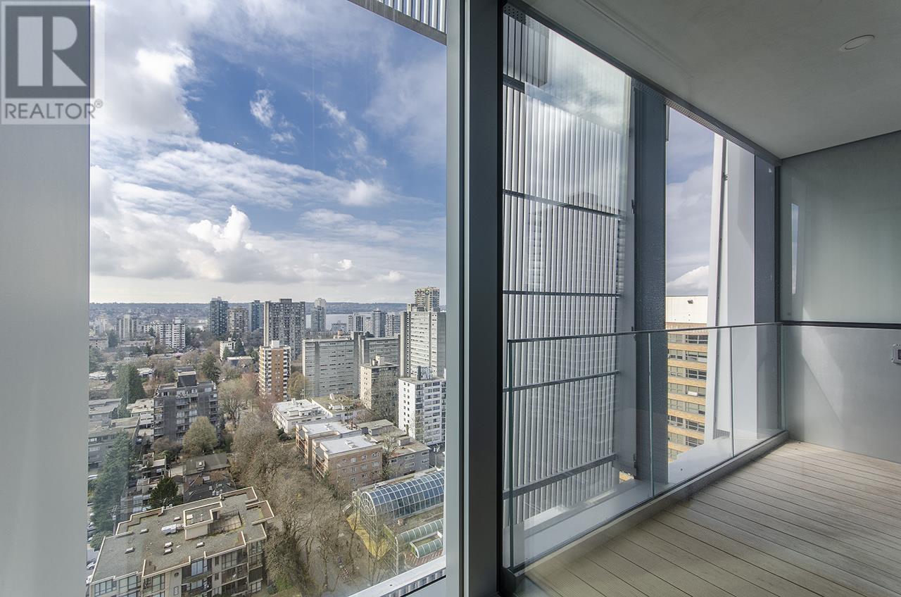 2205 1568 ALBERNI STREET, Vancouver