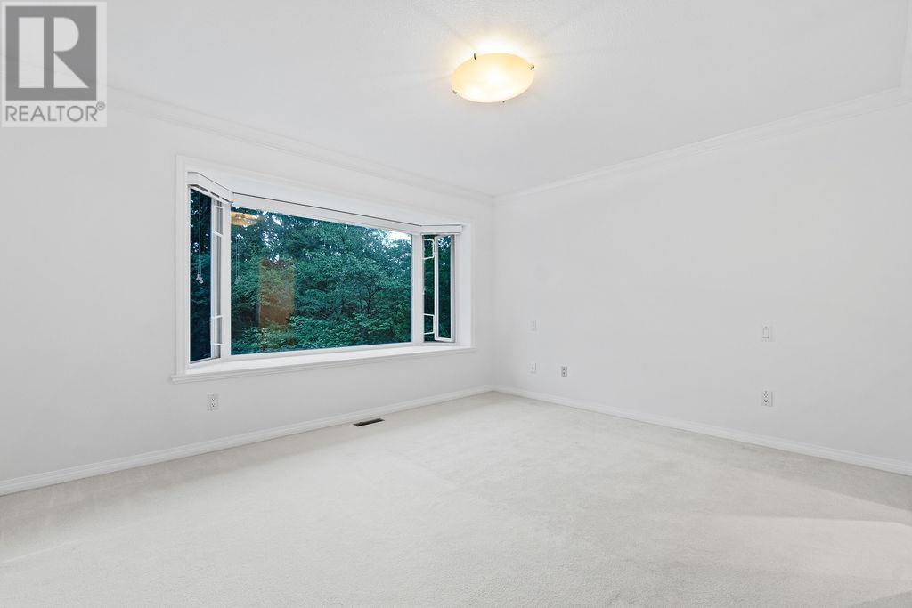 3998 PHYLLIS ROAD, North Vancouver