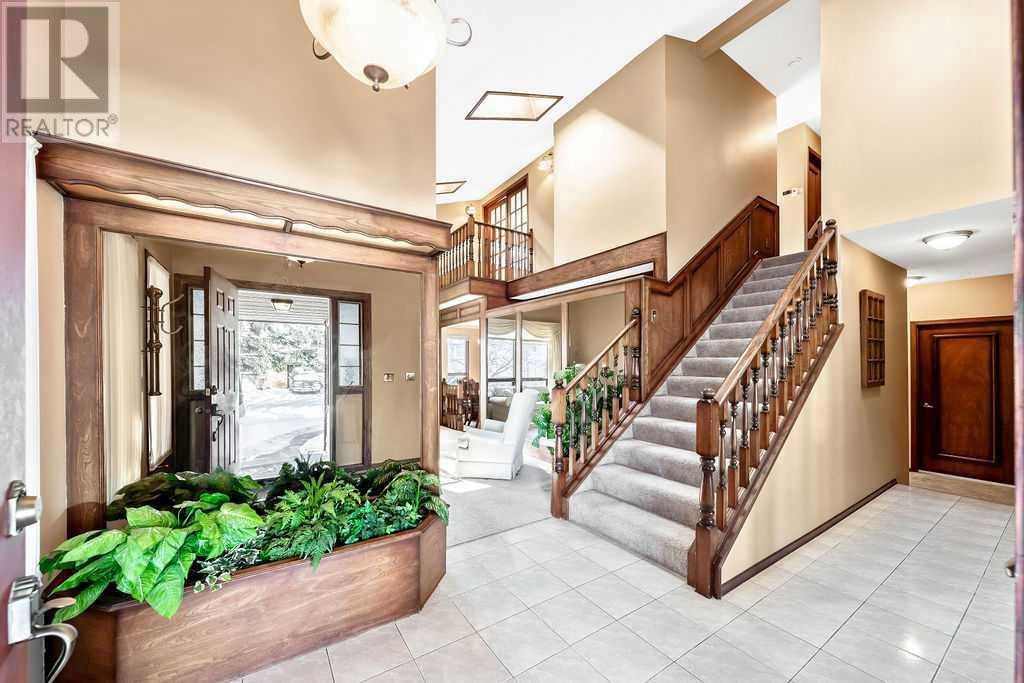 Single Family House for Sale in  Hawkwood Crescent NW Hawkwood Calgary 