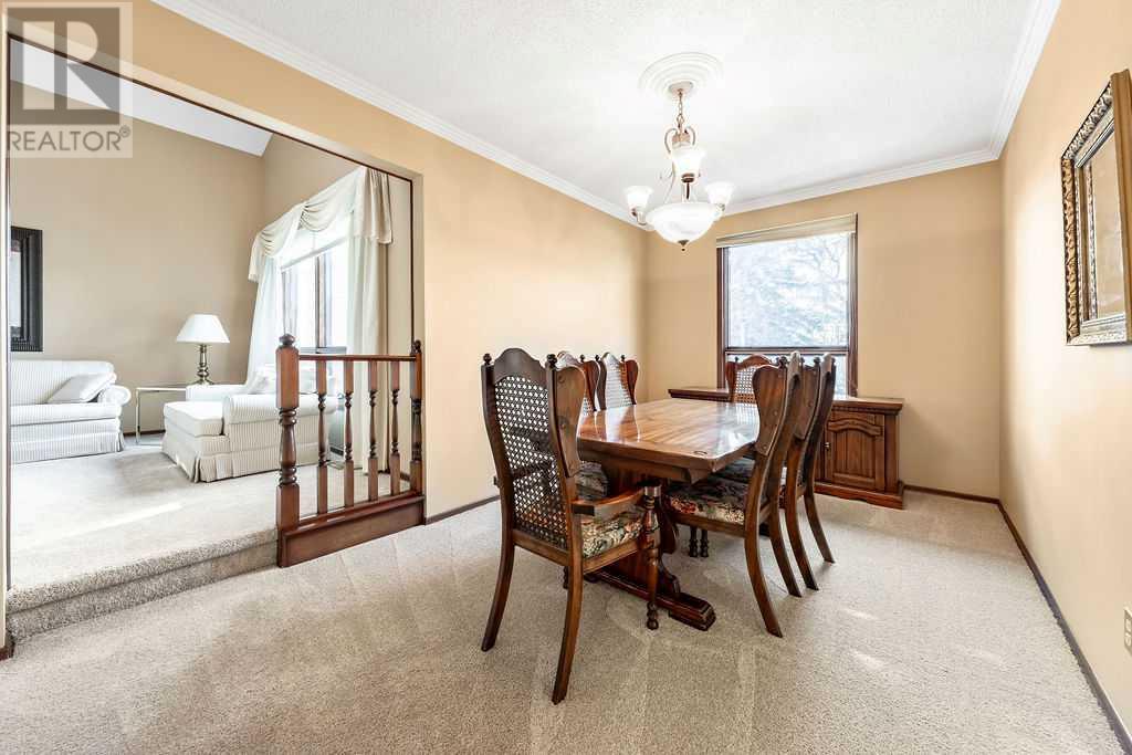 Single Family House for Sale in  Hawkwood Crescent NW Hawkwood Calgary 