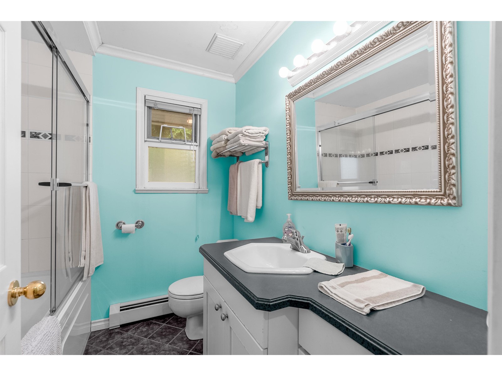 Photo 17 of 5502 Bakerview Drive, Surrey BC