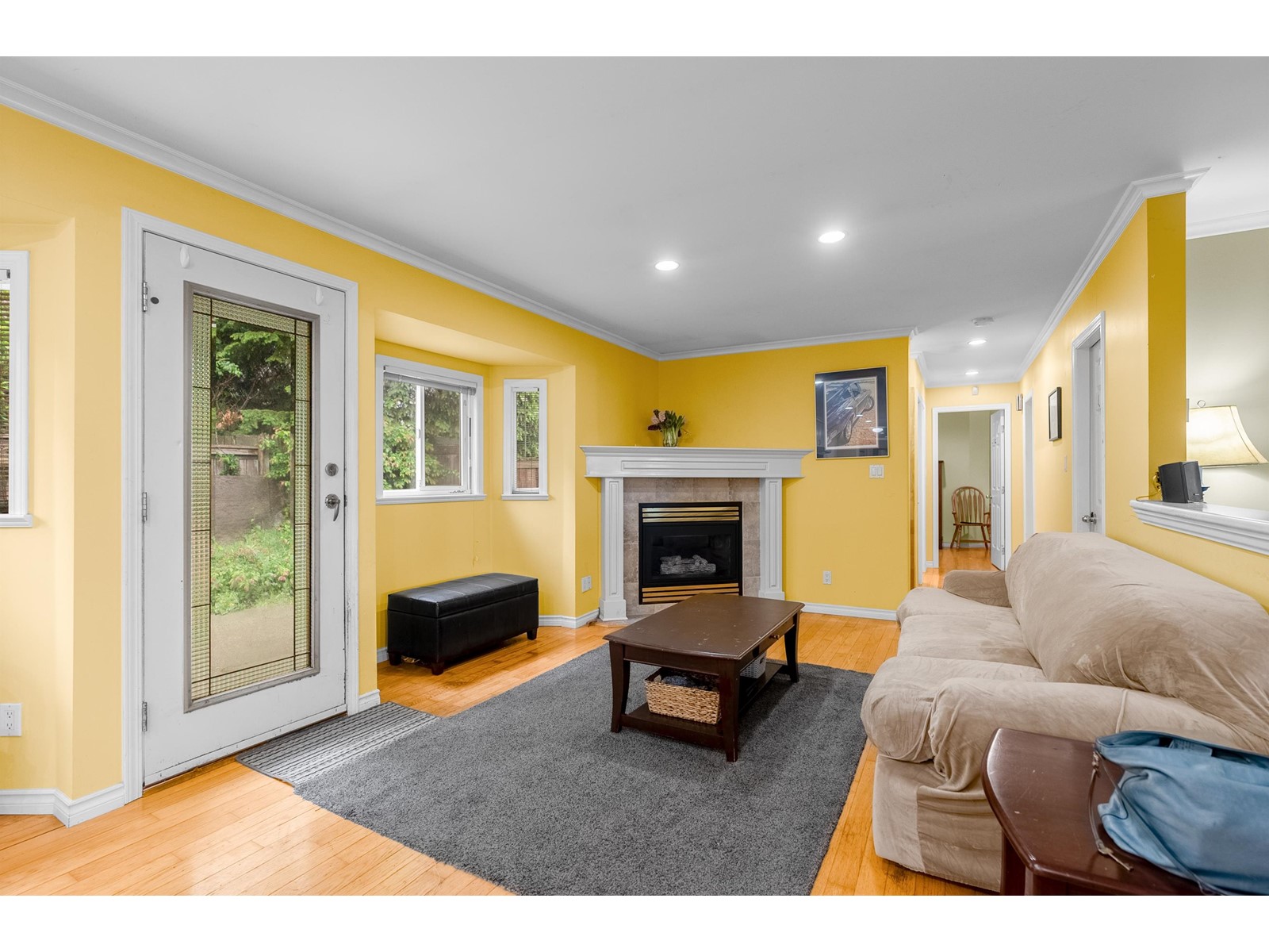 Photo 8 of 5502 Bakerview Drive, Surrey BC