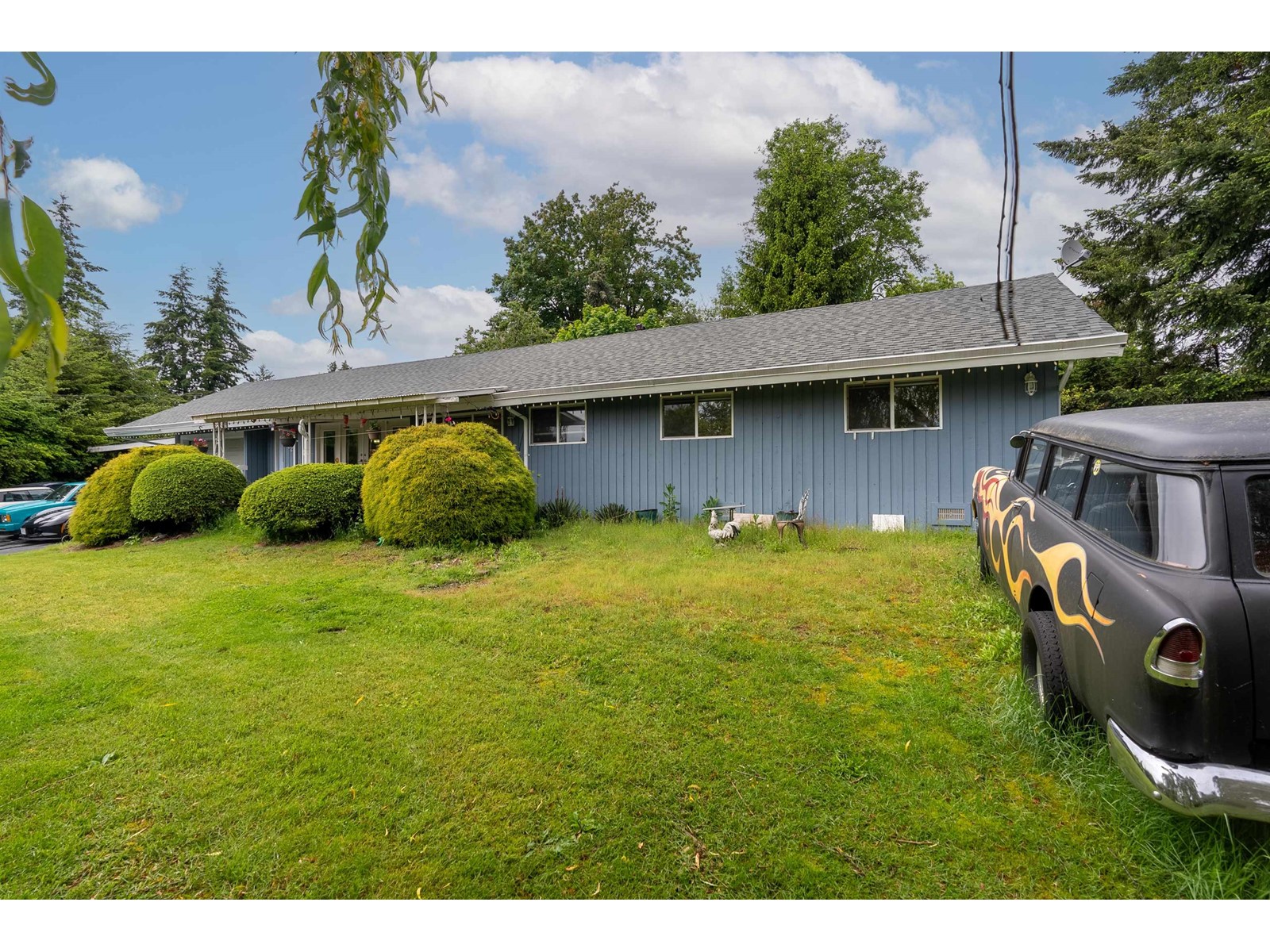 Photo 2 of 5502 Bakerview Drive, Surrey BC