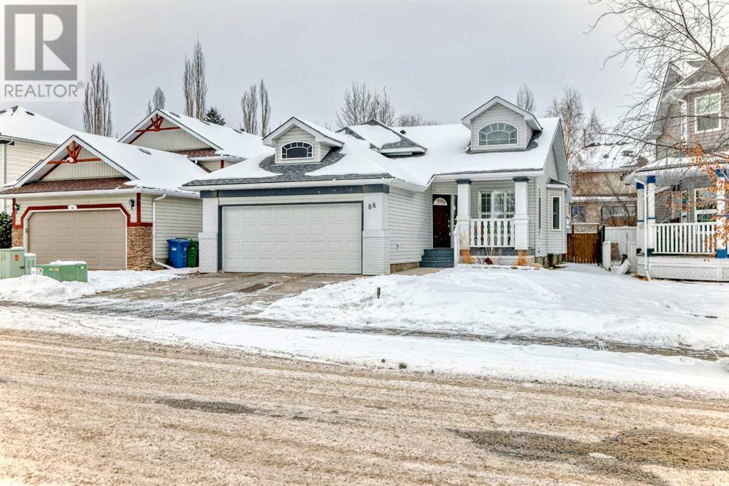 Single Family House 4 Level for Sale in  Chaparral Road SE Chaparral Calgary 