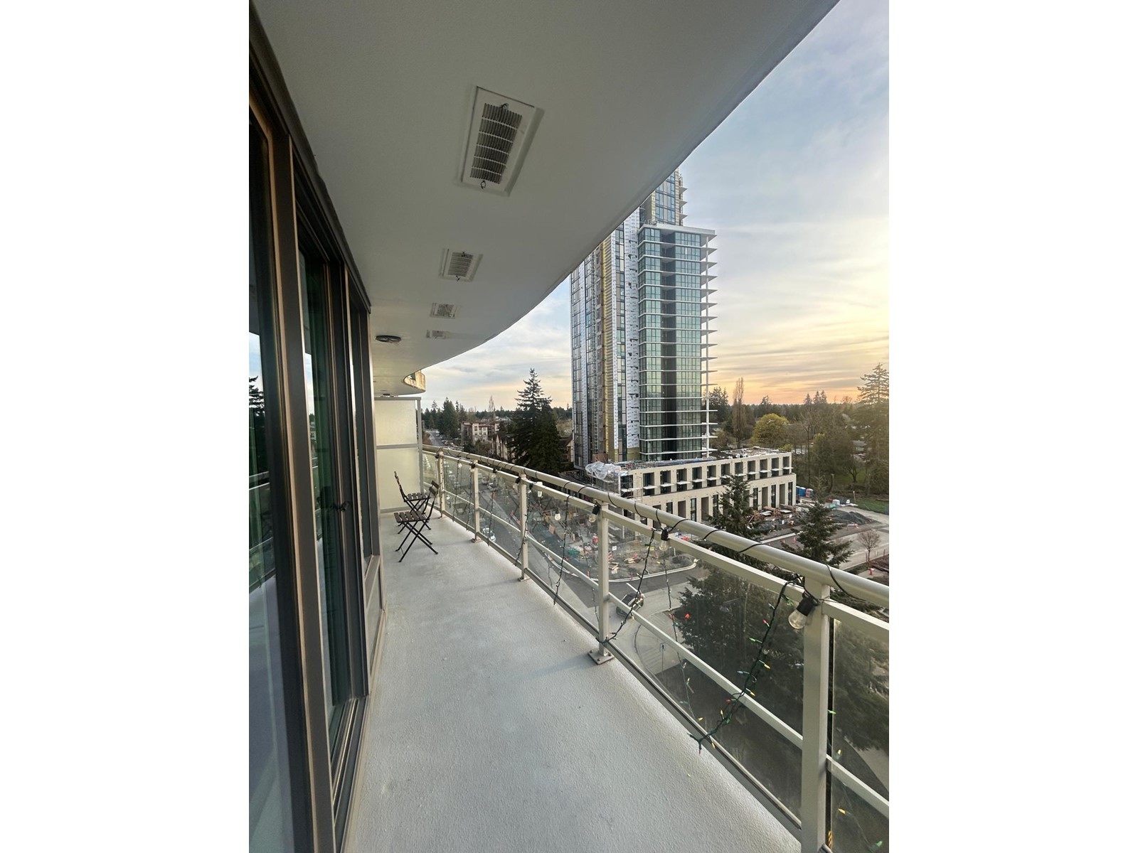 909 13303 CENTRAL AVENUE, Surrey