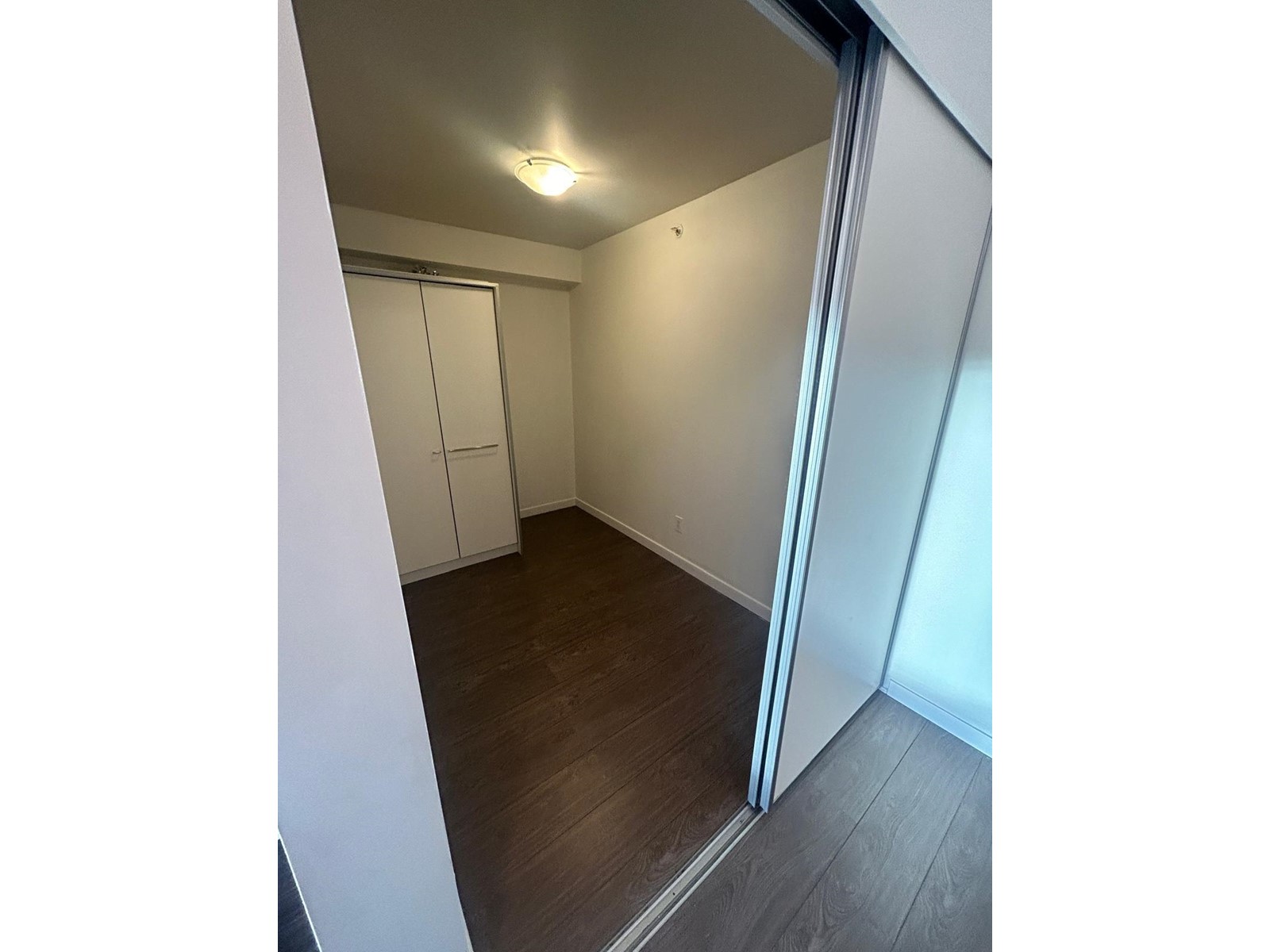 909 13303 CENTRAL AVENUE, Surrey