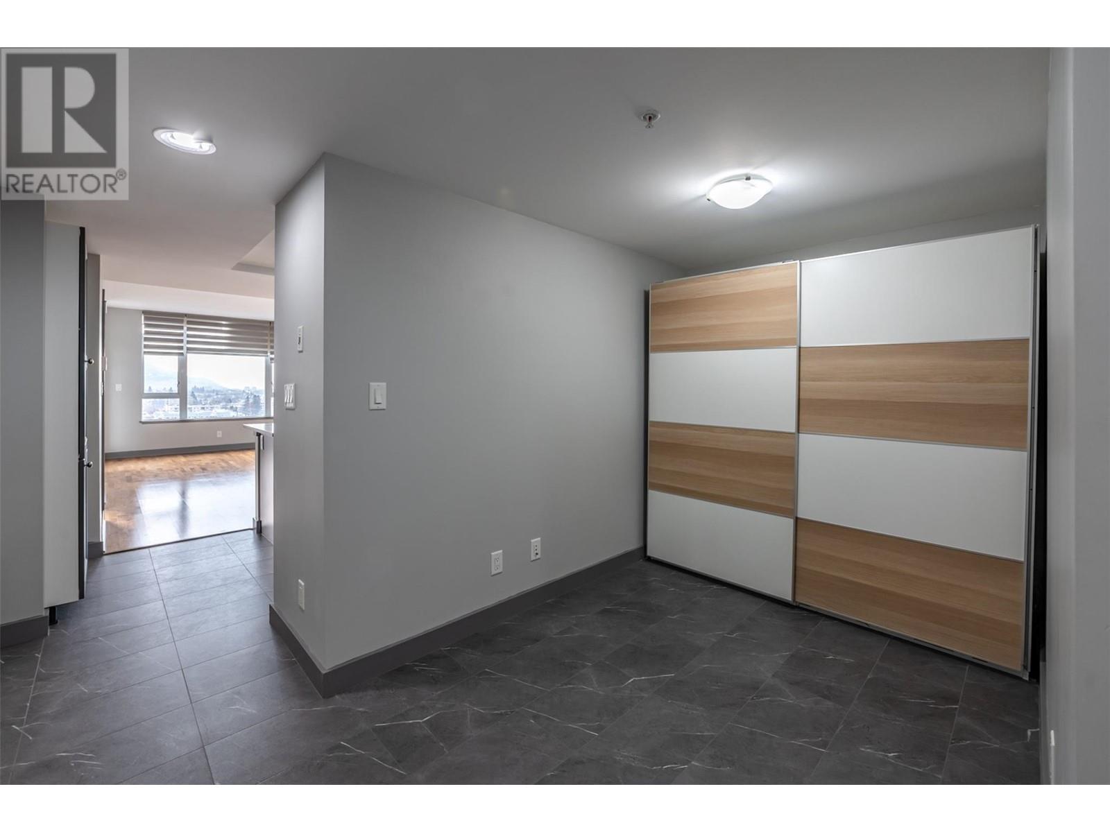 1405 75 Martin Street, Penticton
