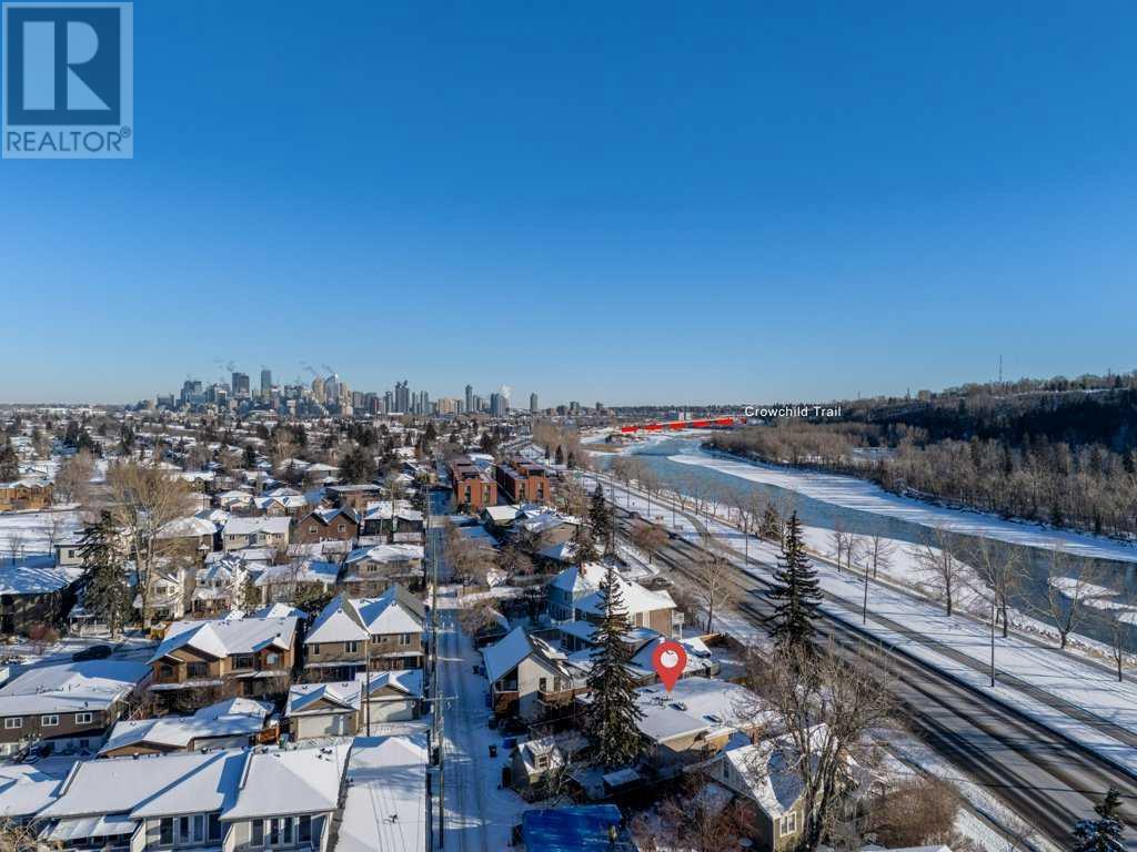 Single Family House 4 Level for Sale in A Parkdale Boulevard NW Parkdale Calgary 