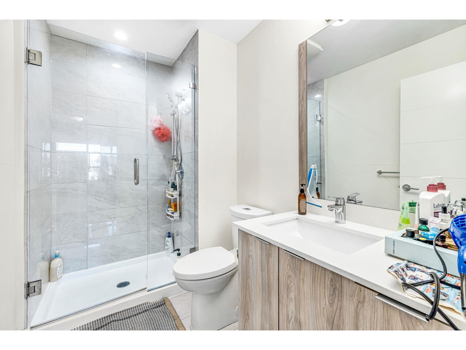 210 6960 NICHOLSON STREET, Delta real estate listing R2968956