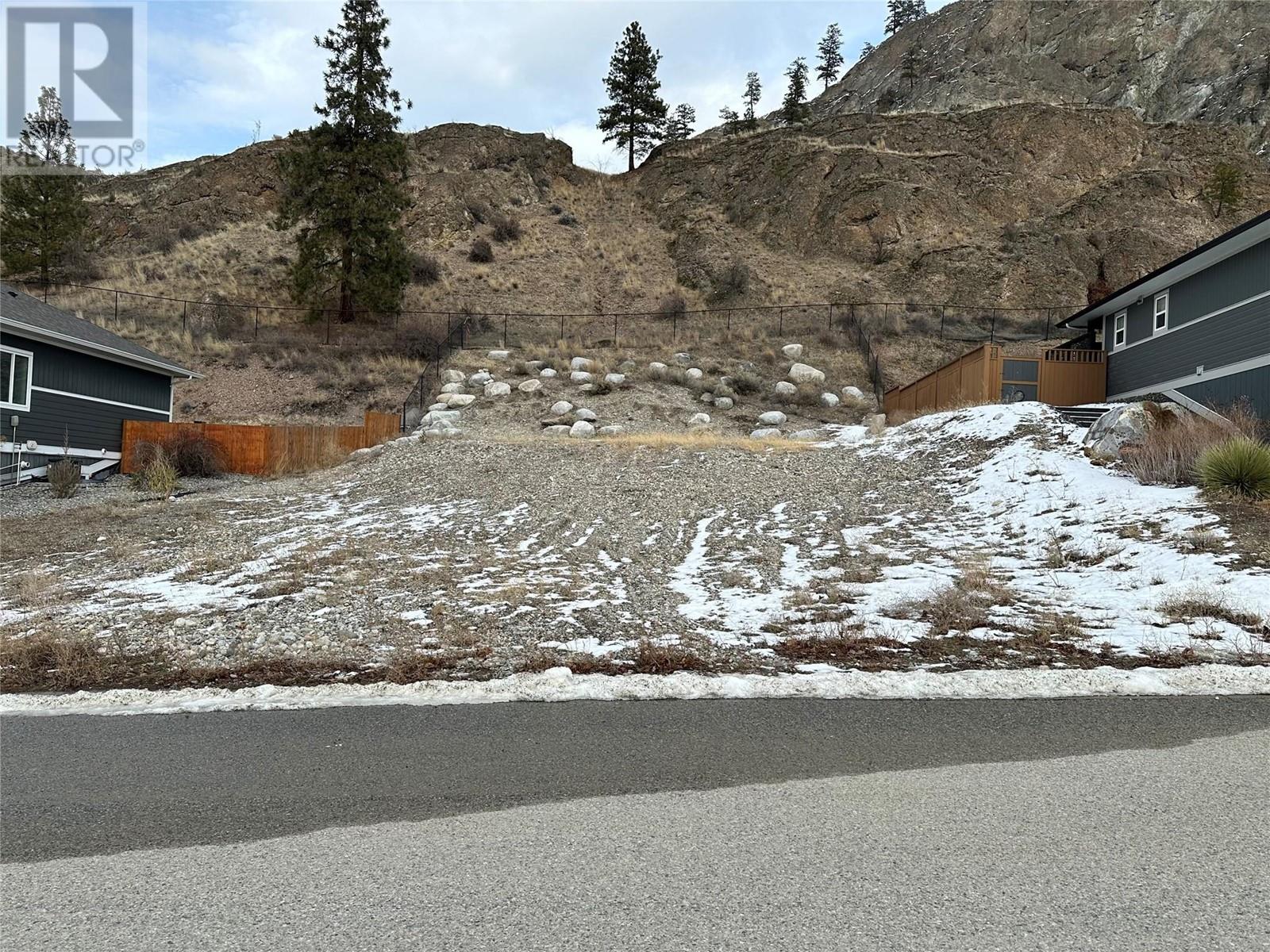 4400 MCLEAN CREEK Road Unit# 161 Lot# 28, Okanagan Falls