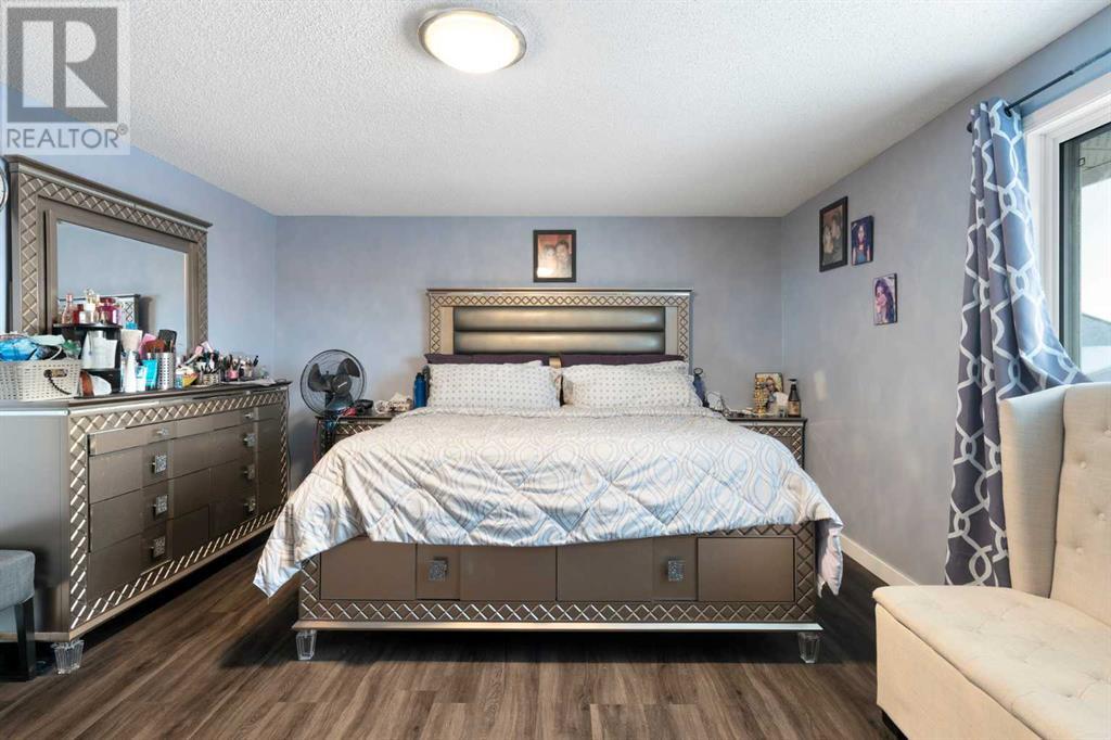 Single Family House for Sale in   Falbury Crescent NE Falconridge Calgary 